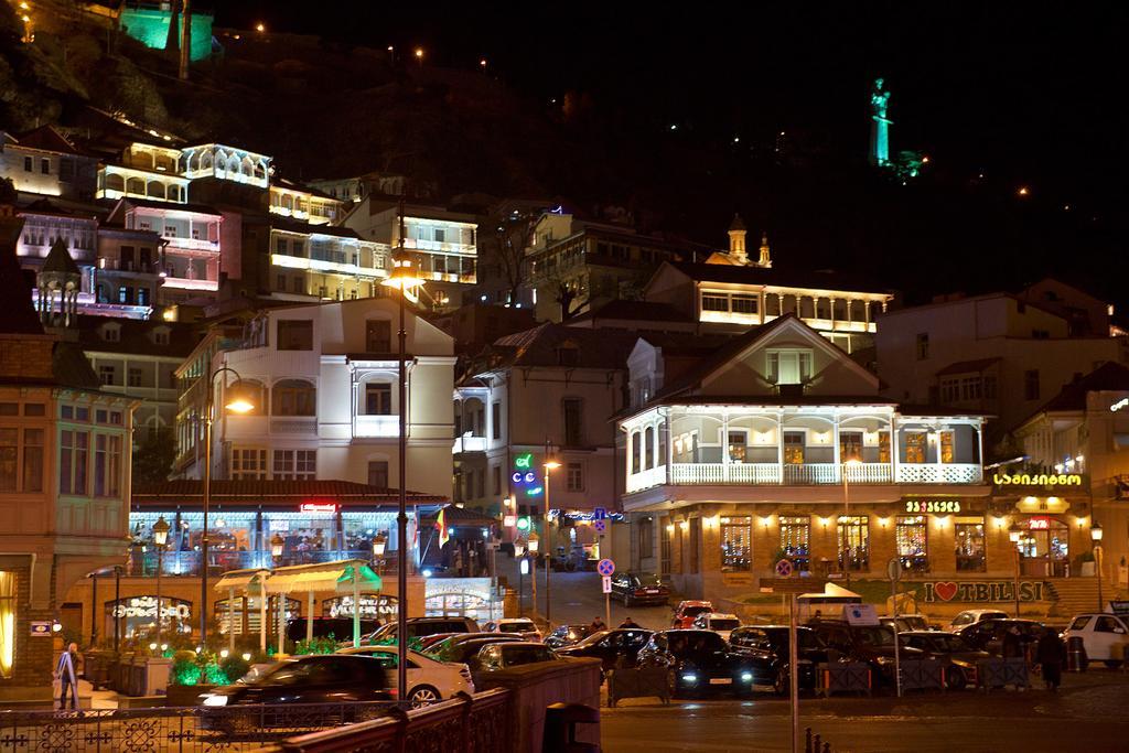Meidan Tbilisi Exterior foto